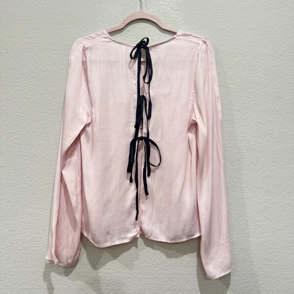 Free People Aarabella Satin Top Blush Pink Large Long Sleeve Blouse Bow Flowy - Picture 3 of 8